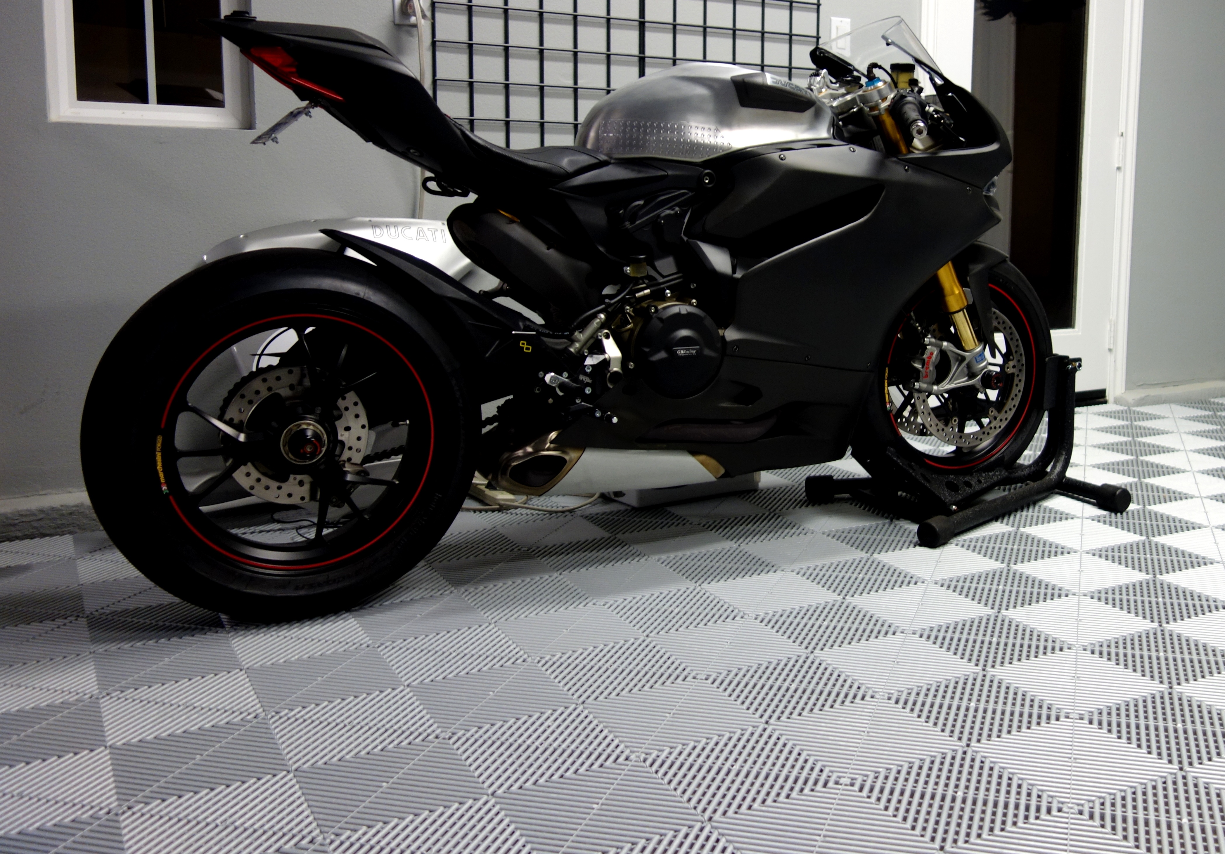 2012 Ducati Panigale 1199 photo 113